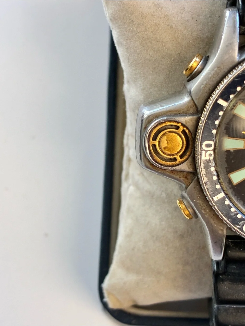 Vintage C023-088069 Citizen Promaster Aqualand 200M WR Men's Watch New Batteries